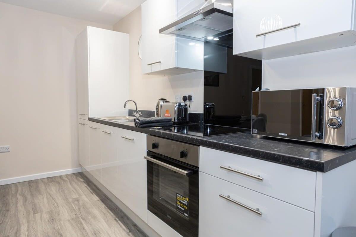 Lovely 1 Bedroom Apartment In Manchester Exterior photo